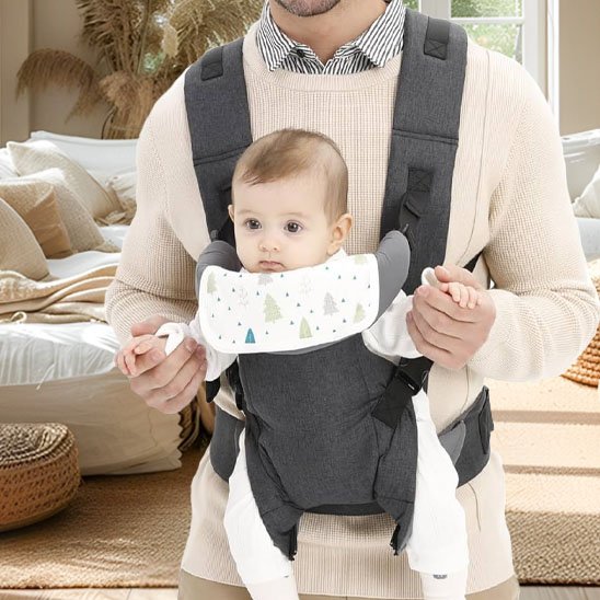  Porte bebe physiologiques de face papa mains du bébé
