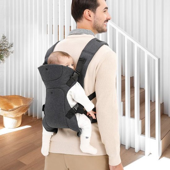 Porte bebe physiologiques Porte sur le dos d'un papa