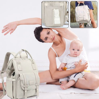 sac à dos à langer pratique et maman avec son bébé 